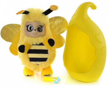 Мягкая игрушка из серии Bush baby world – пчелка Бри со спальным коконом, заколкой и шармом, 20 см, шевелит усиками, вращает глазками 